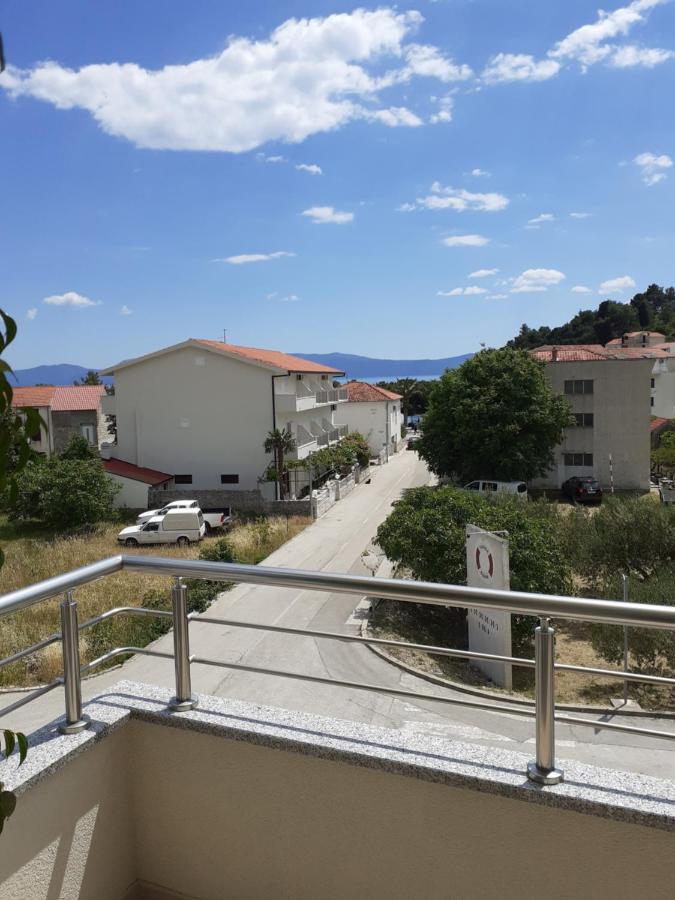 Apartments Lozina Drvenik  Eksteriør bilde